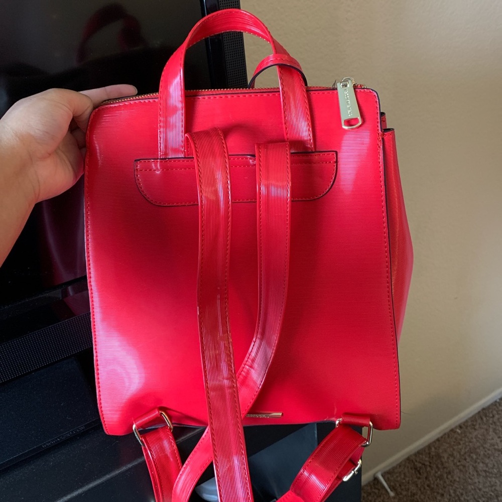 Steve Madden Backpack - Picture 2 of 2